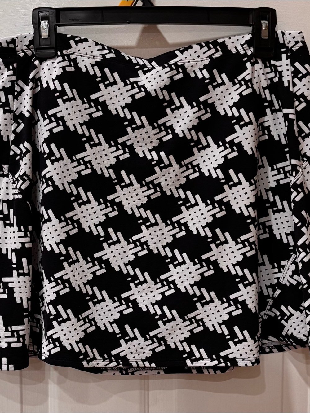 IBKUL Kimberly Print Swing Skort Black/White Sz  M UPF 50+